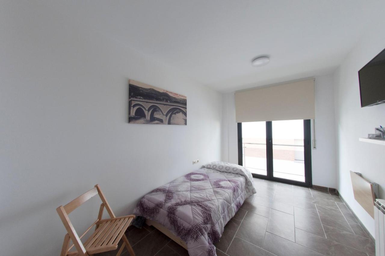 Apartament Bisaura De Ter Sant Quirze De Besora Luaran gambar